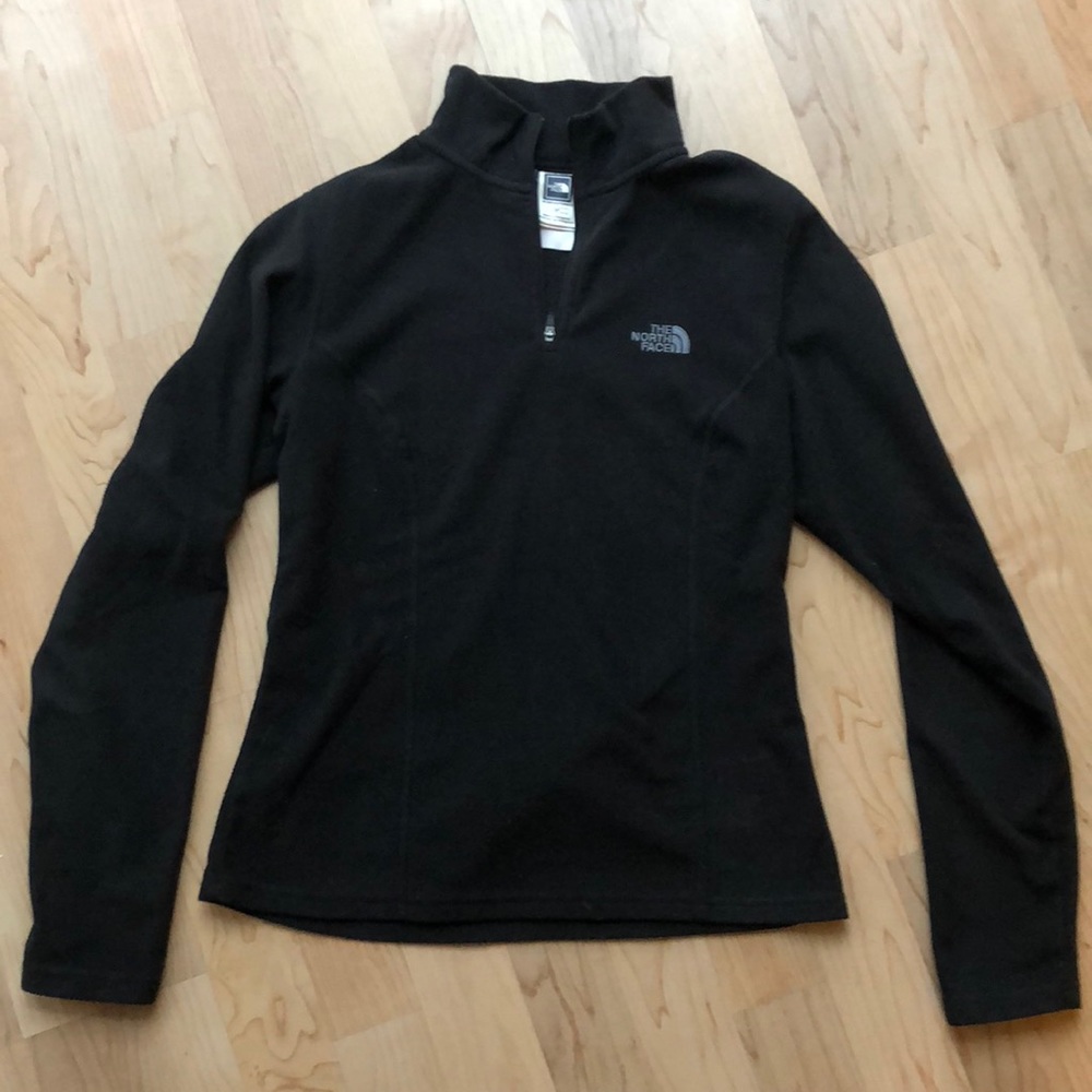 Donating soon! Northface Quarter Zip